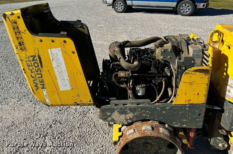 image for item EH7086 2015 Wacker Neuson RTSC3 trench compactor