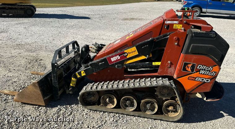 image for item EH7087 2020 Ditch Witch SK800 compact utility loader