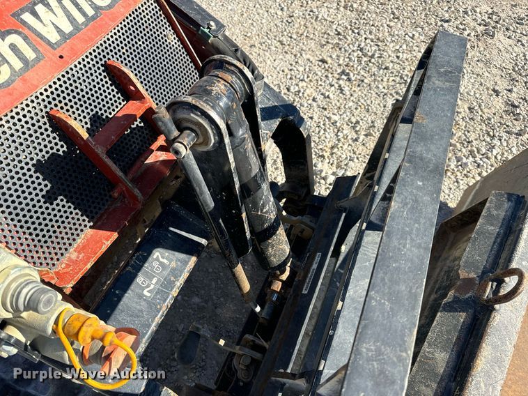 image for item EH7087 2020 Ditch Witch SK800 compact utility loader