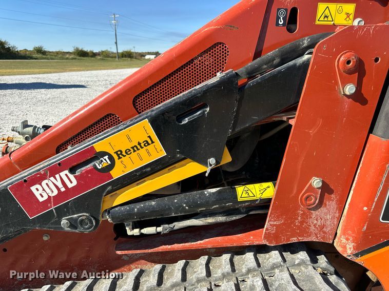 image for item EH7087 2020 Ditch Witch SK800 compact utility loader
