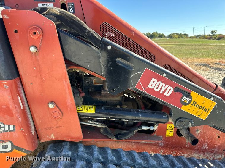 image for item EH7087 2020 Ditch Witch SK800 compact utility loader