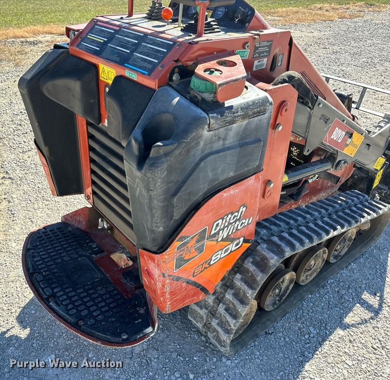 image for item EH7087 2020 Ditch Witch SK800 compact utility loader