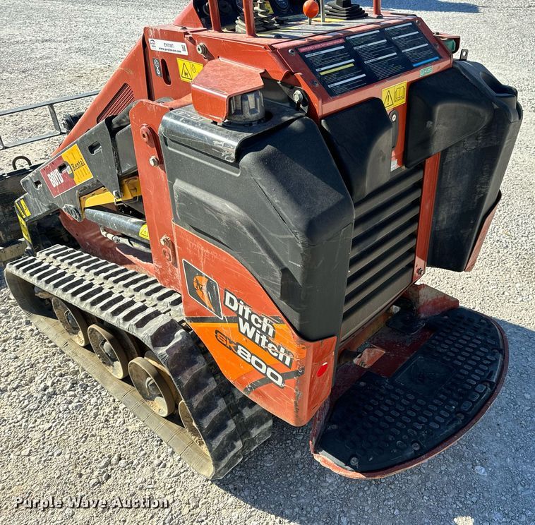 image for item EH7087 2020 Ditch Witch SK800 compact utility loader