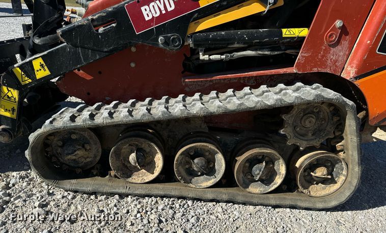 image for item EH7087 2020 Ditch Witch SK800 compact utility loader