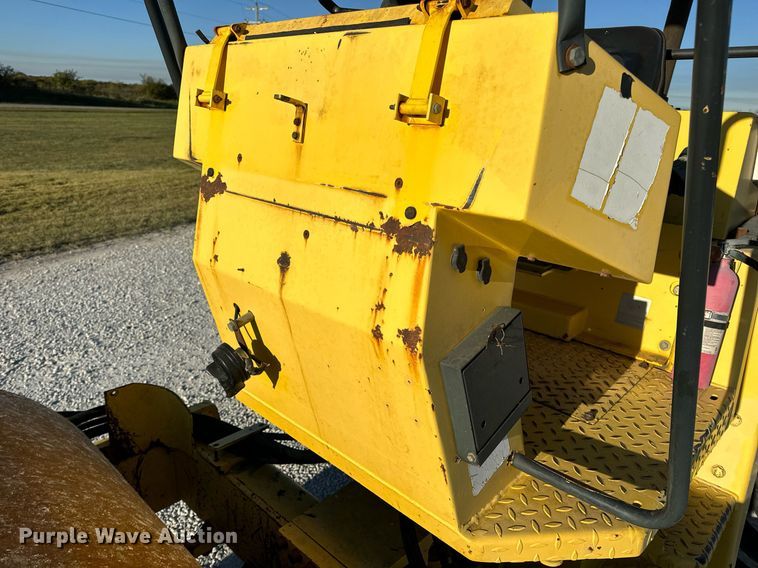 image for item EH7088 Bomag BW142D-2 single drum vibratory roller