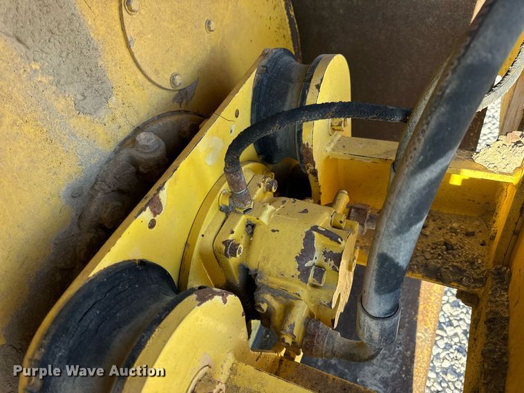 image for item EH7088 Bomag BW142D-2 single drum vibratory roller