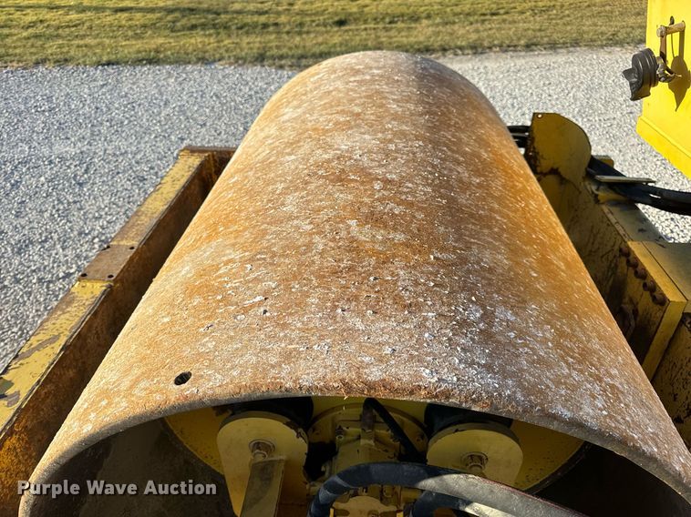 image for item EH7088 Bomag BW142D-2 single drum vibratory roller