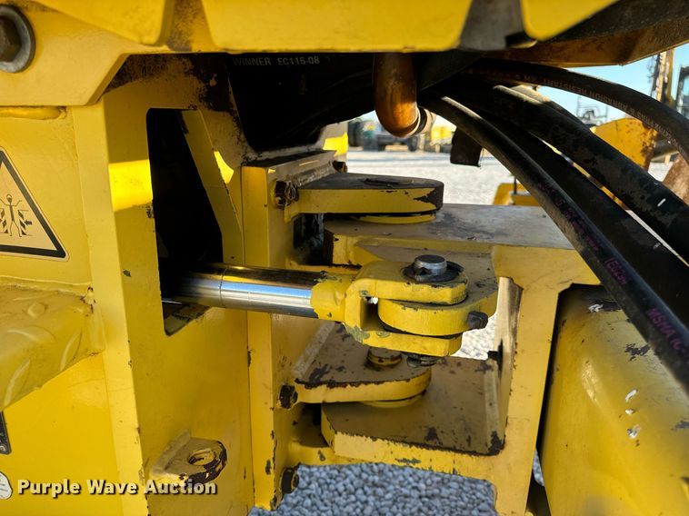 image for item EH7088 Bomag BW142D-2 single drum vibratory roller