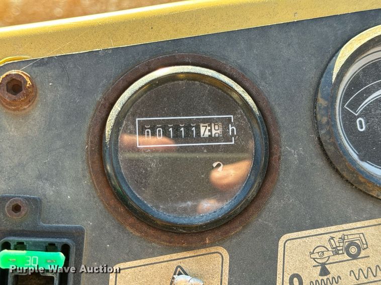 image for item EH7088 Bomag BW142D-2 single drum vibratory roller