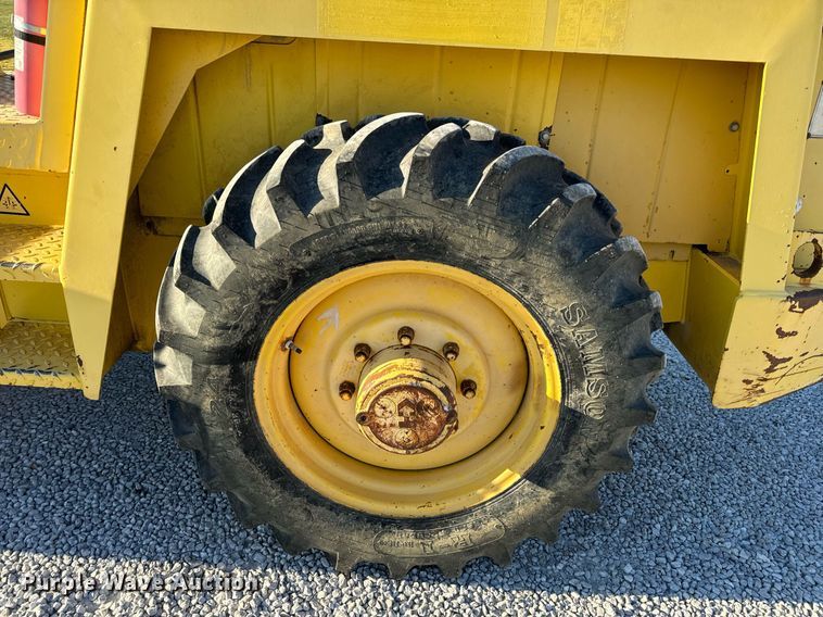 image for item EH7088 Bomag BW142D-2 single drum vibratory roller