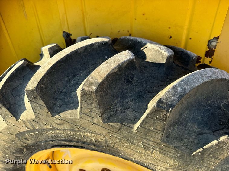 image for item EH7088 Bomag BW142D-2 single drum vibratory roller