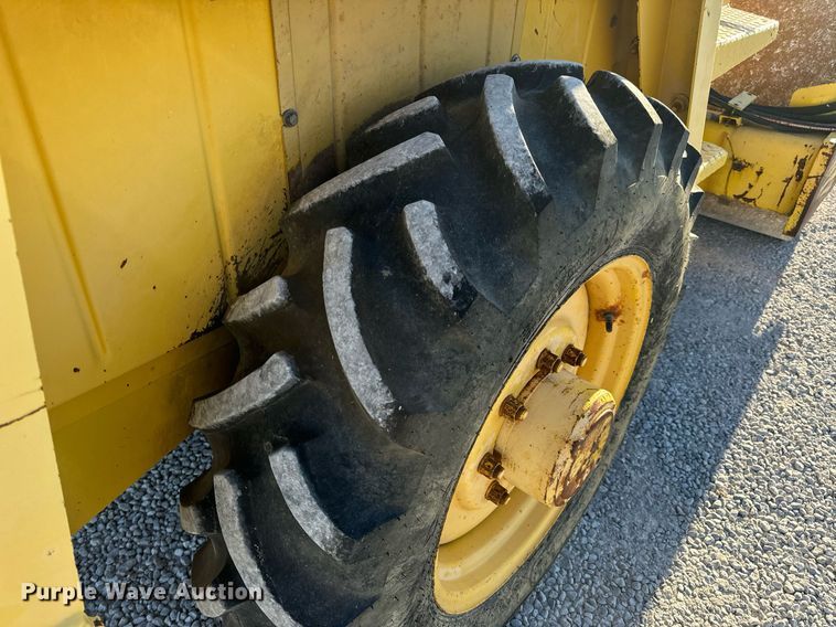 image for item EH7088 Bomag BW142D-2 single drum vibratory roller