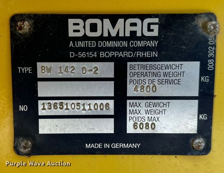 image for item EH7088 Bomag BW142D-2 single drum vibratory roller