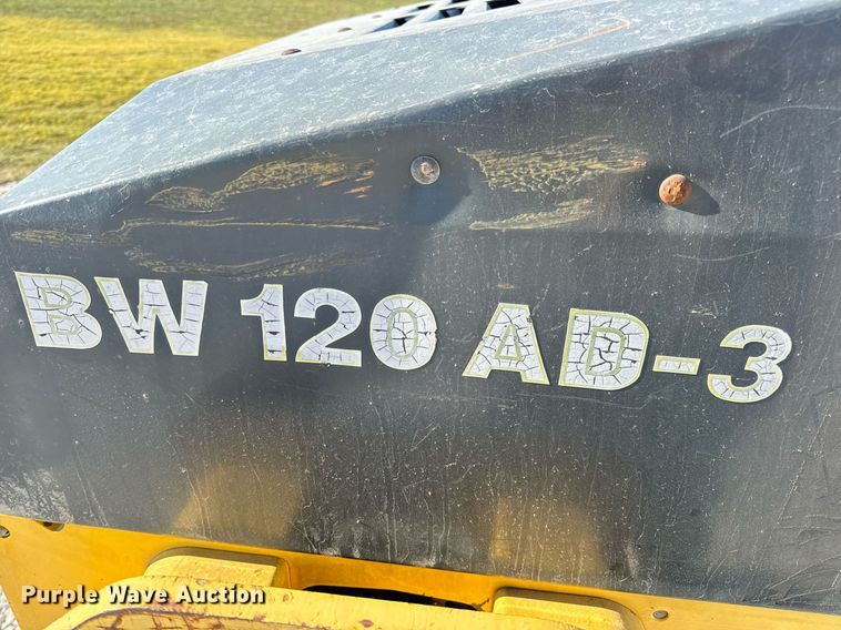 image for item EH7089 2001 Bomag BW120AD-3 double drum vibratory roller