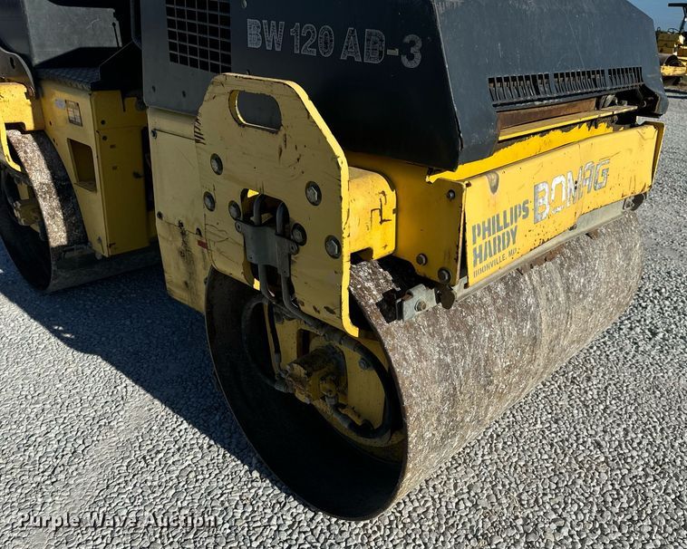 image for item EH7089 2001 Bomag BW120AD-3 double drum vibratory roller