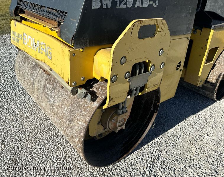 image for item EH7089 2001 Bomag BW120AD-3 double drum vibratory roller