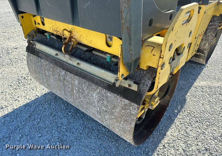 image for item EH7089 2001 Bomag BW120AD-3 double drum vibratory roller