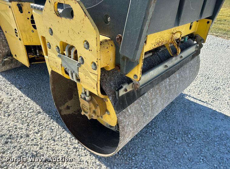 image for item EH7089 2001 Bomag BW120AD-3 double drum vibratory roller