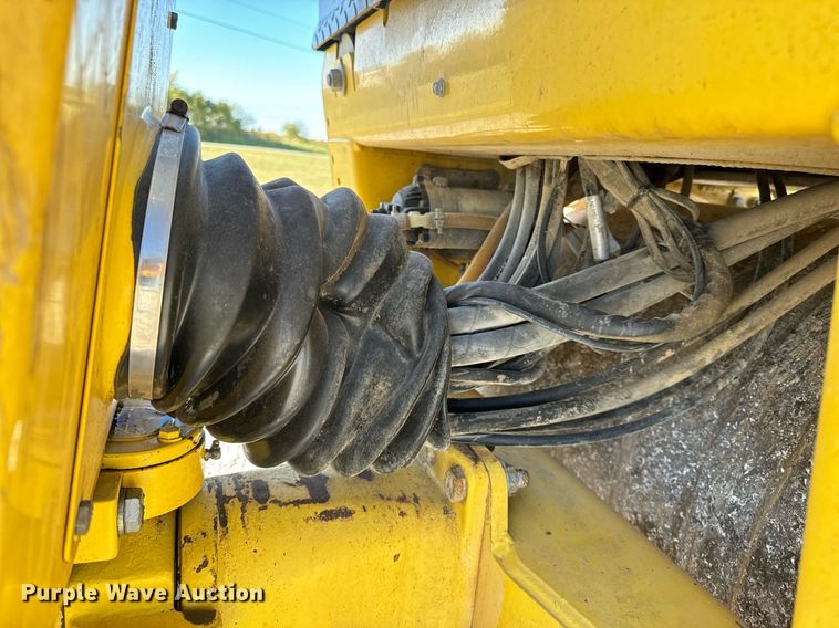 image for item EH7089 2001 Bomag BW120AD-3 double drum vibratory roller