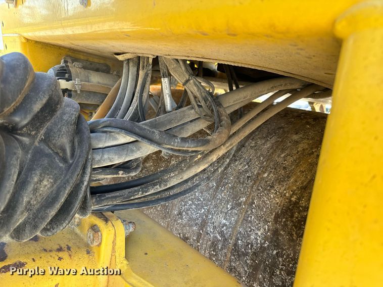 image for item EH7089 2001 Bomag BW120AD-3 double drum vibratory roller