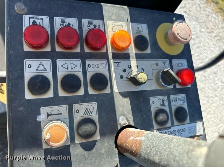 image for item EH7089 2001 Bomag BW120AD-3 double drum vibratory roller