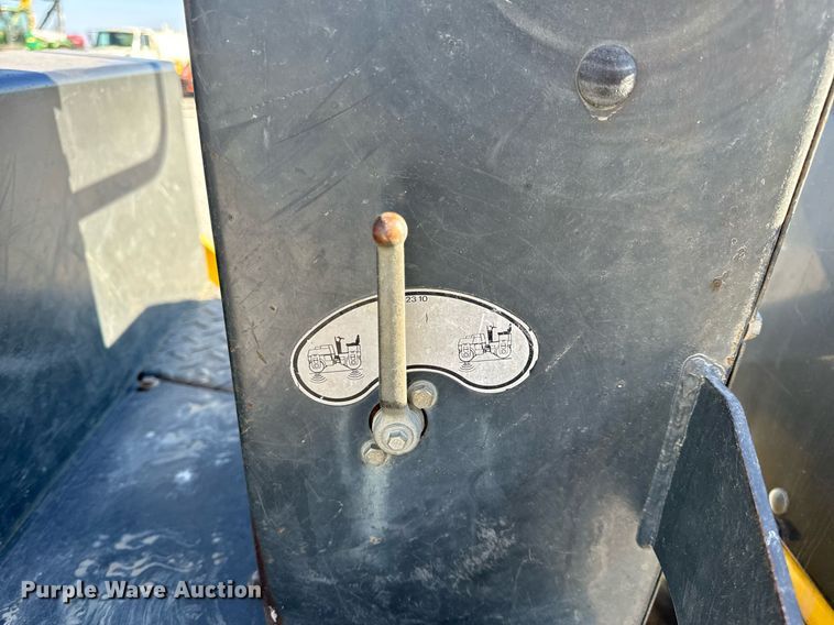 image for item EH7089 2001 Bomag BW120AD-3 double drum vibratory roller