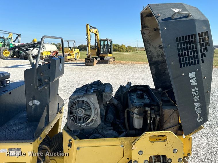 image for item EH7089 2001 Bomag BW120AD-3 double drum vibratory roller