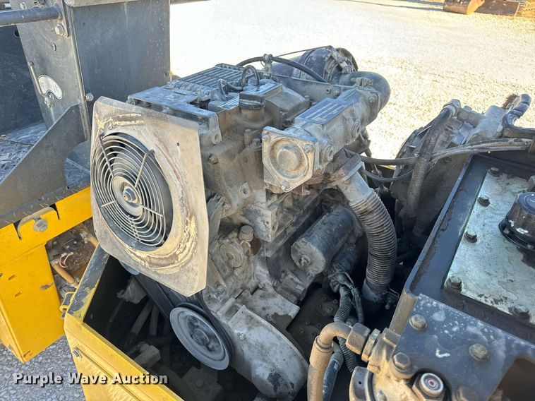 image for item EH7089 2001 Bomag BW120AD-3 double drum vibratory roller