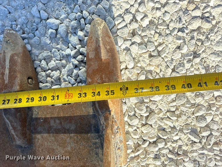 image for item EH7090 2012 Caterpillar 308D CR excavator