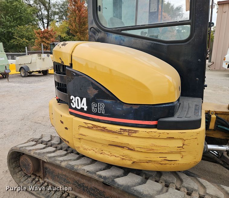 image for item EI8436 2005 Caterpillar  304 CR mini excavator