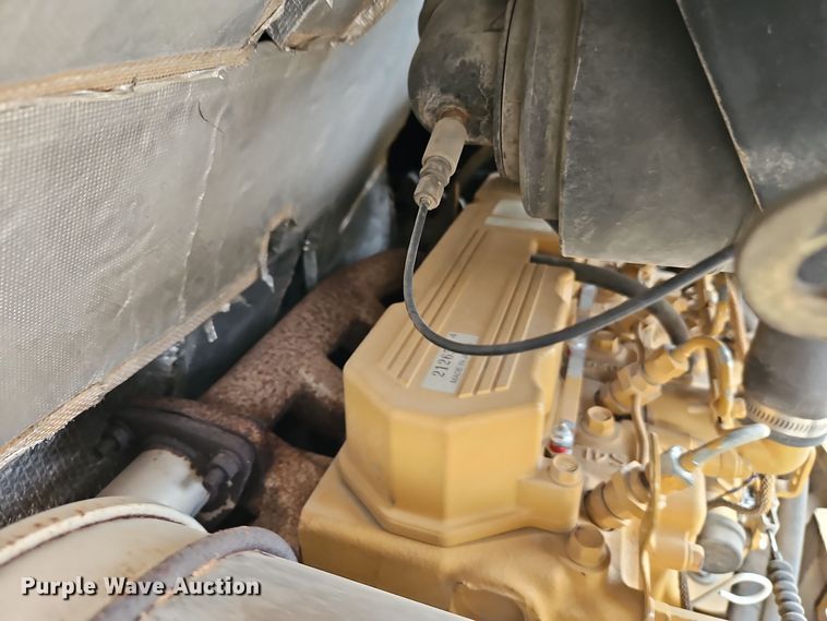 image for item EI8436 2005 Caterpillar  304 CR mini excavator