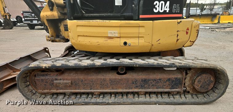 image for item EI8436 2005 Caterpillar  304 CR mini excavator