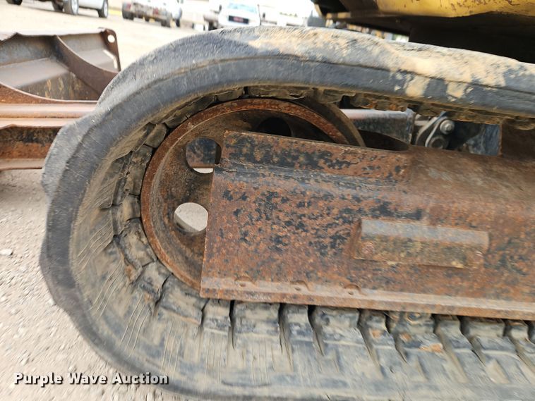 image for item EI8436 2005 Caterpillar  304 CR mini excavator