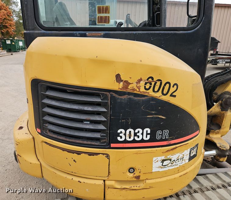 image for item EI8437 2006 Caterpillar 303C CR mini excavator