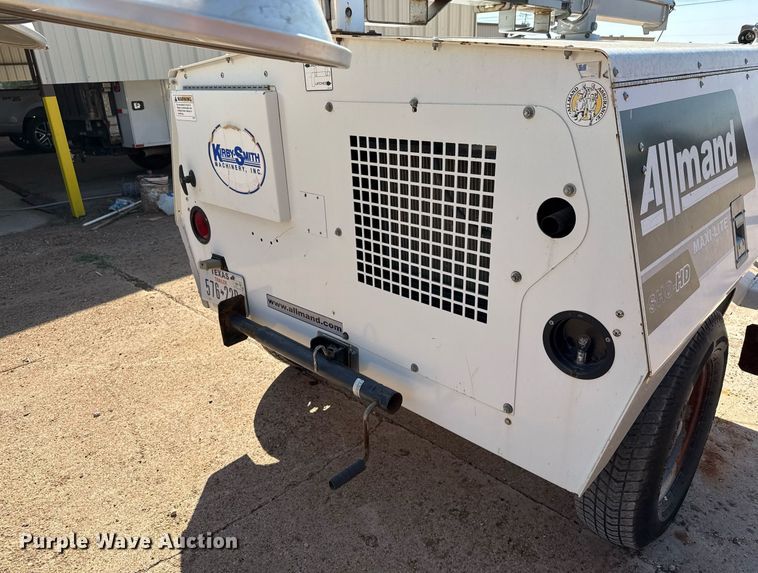 image for item EJ3102 Allmand Maxi-Lite SHO-HD light plant