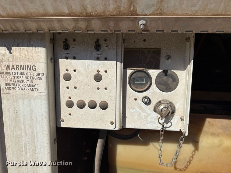 image for item EJ3102 Allmand Maxi-Lite SHO-HD light plant