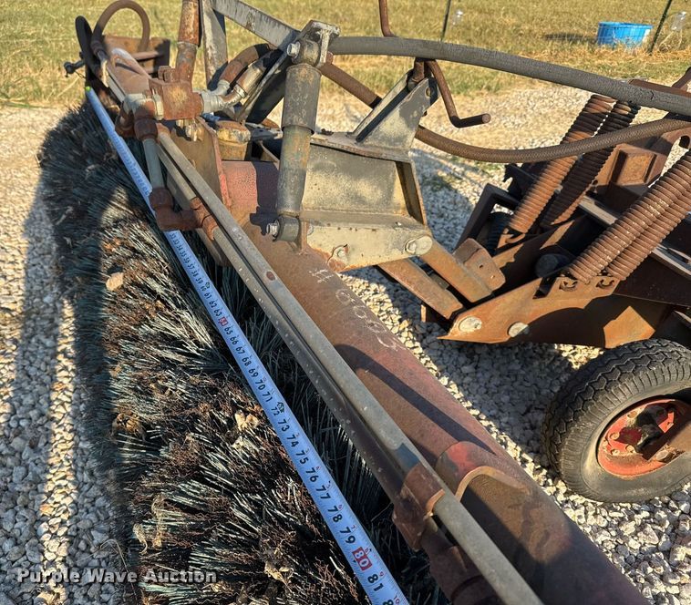 image for item EJ3107 Balderson BITHBO broom