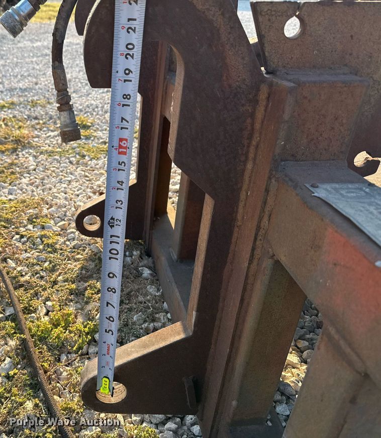 image for item EJ3107 Balderson BITHBO broom