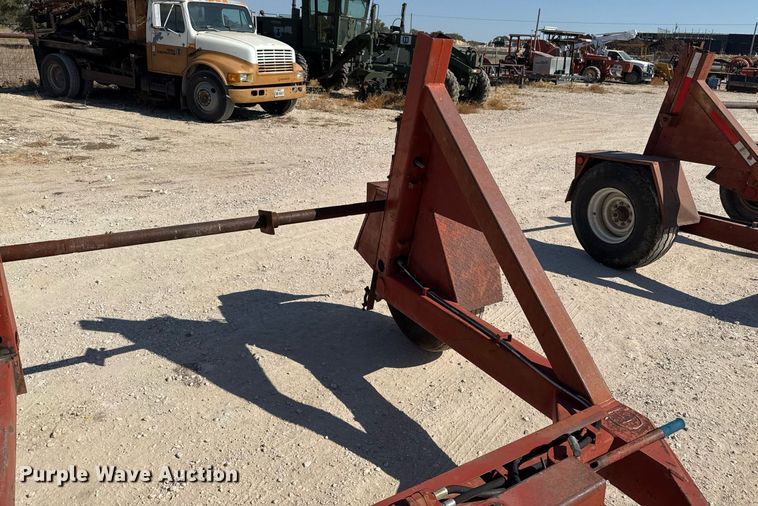 image for item EJ3110 1996 Redi Haul RH418RTE reel trailer