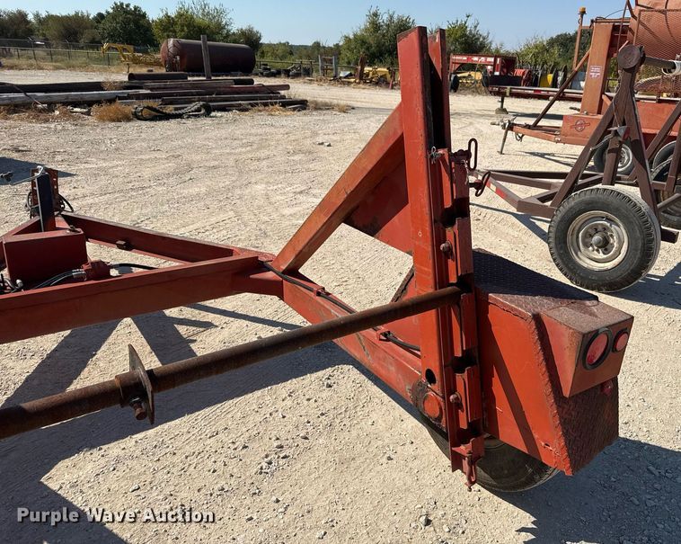 image for item EJ3110 1996 Redi Haul RH418RTE reel trailer