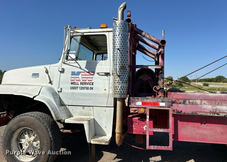 image for item EJ4853 1979 Ford winch truck