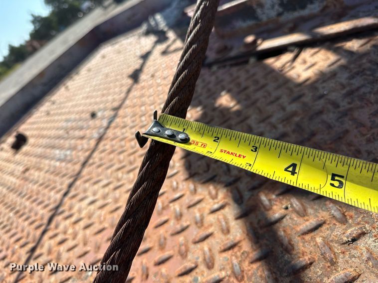 image for item EJ4853 1979 Ford winch truck