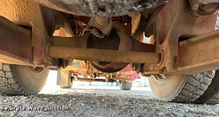 image for item EJ4853 1979 Ford winch truck