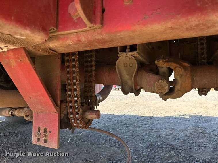 image for item EJ4853 1979 Ford winch truck