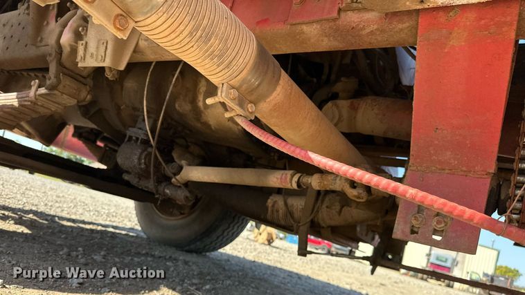 image for item EJ4853 1979 Ford winch truck