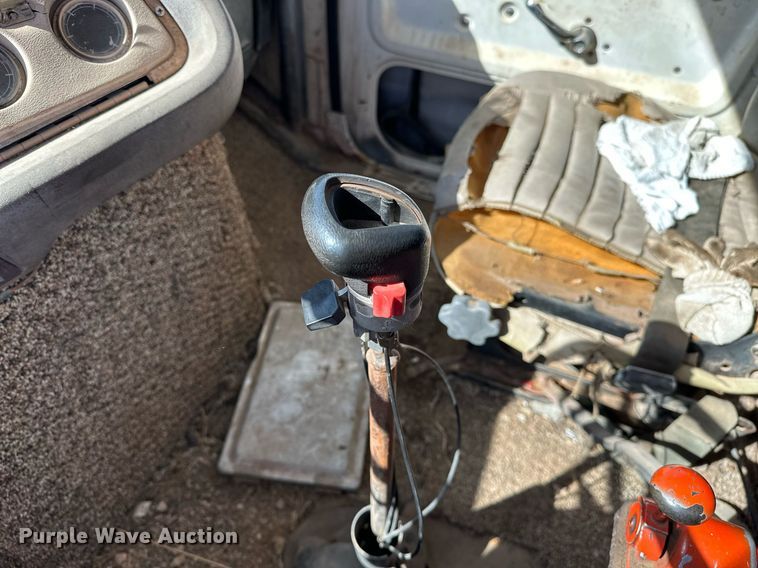 image for item EJ4853 1979 Ford winch truck