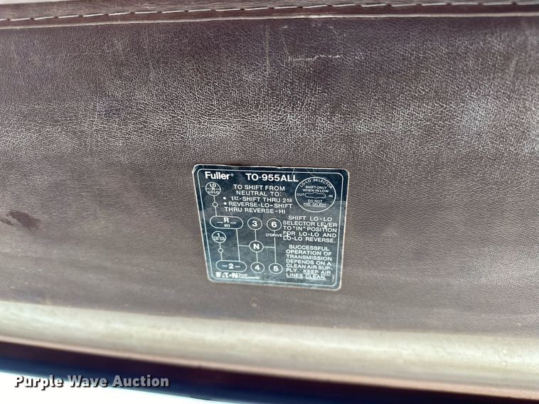 image for item EJ4853 1979 Ford winch truck