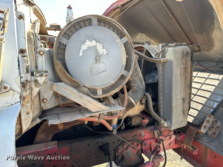 image for item EJ4853 1979 Ford winch truck