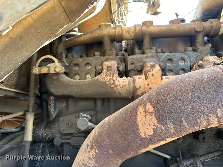 image for item EJ4853 1979 Ford winch truck