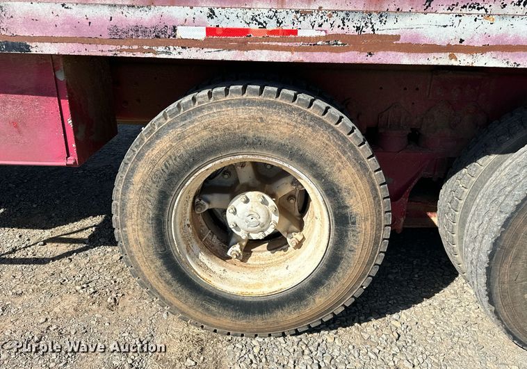 image for item EJ4853 1979 Ford winch truck